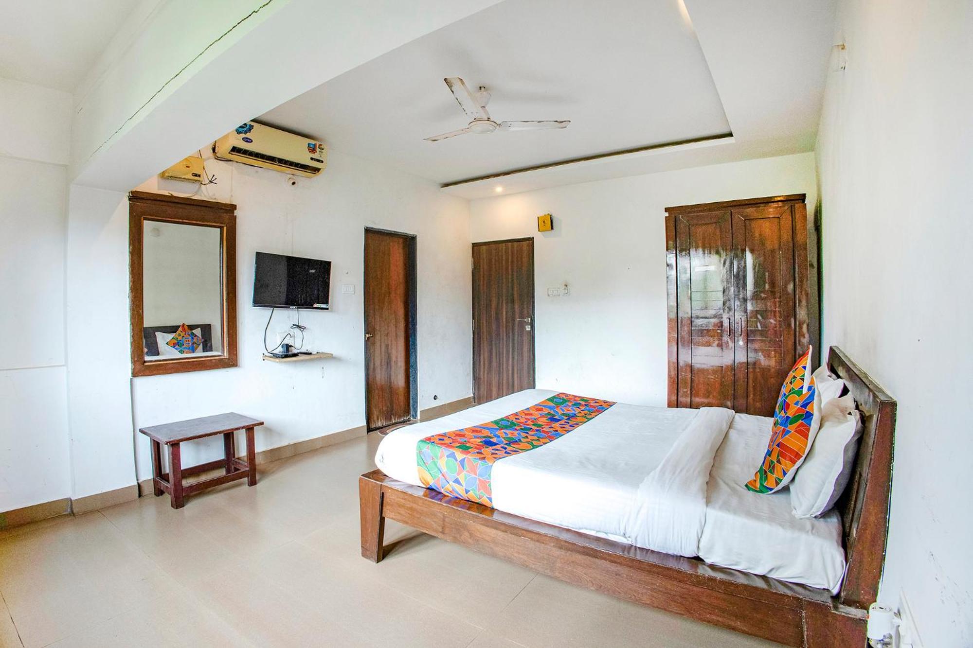 Fabhotel Comfort Stays - Nr Miramar Beach Panaji Exterior foto