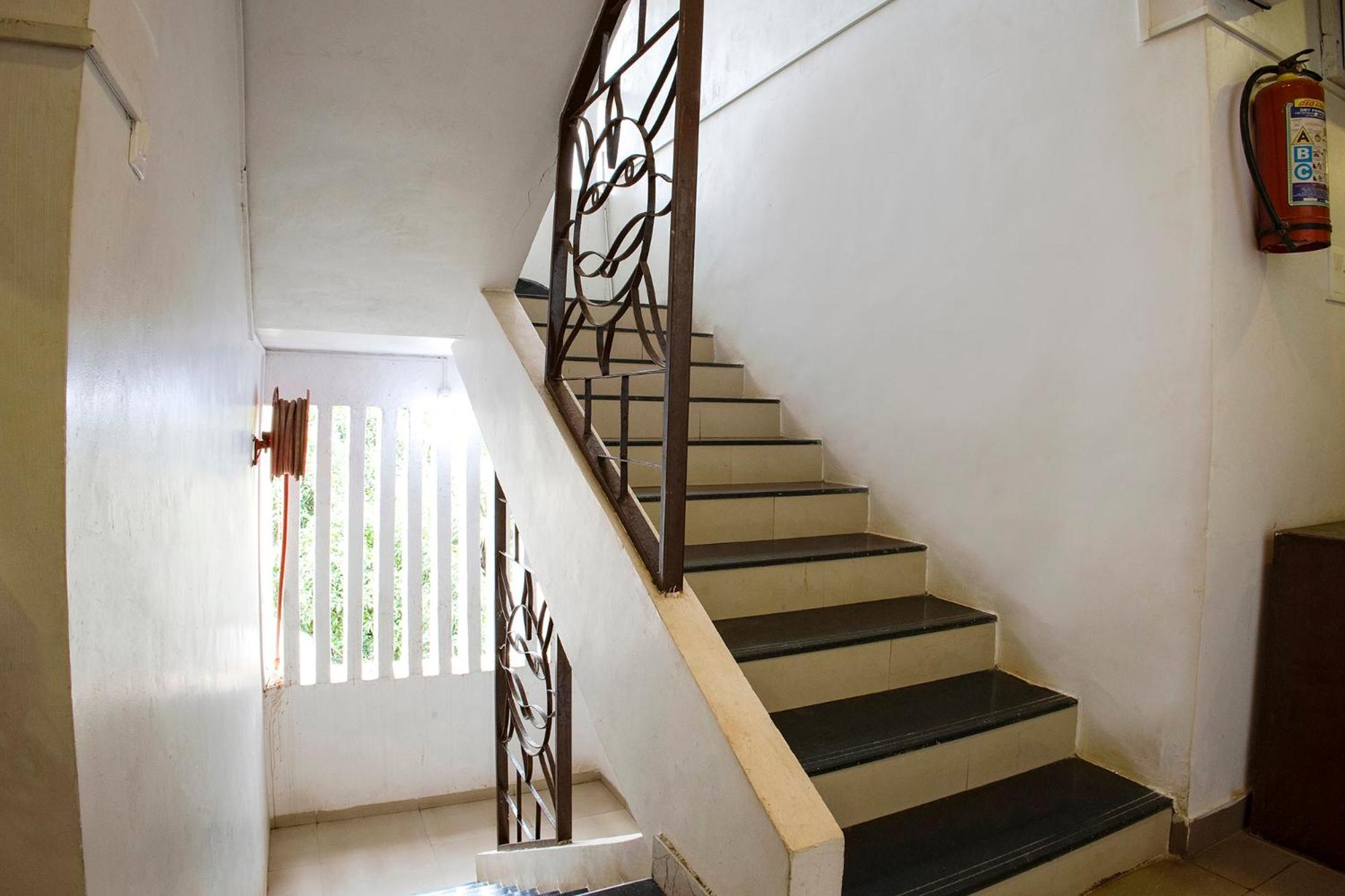 Fabhotel Comfort Stays - Nr Miramar Beach Panaji Exterior foto